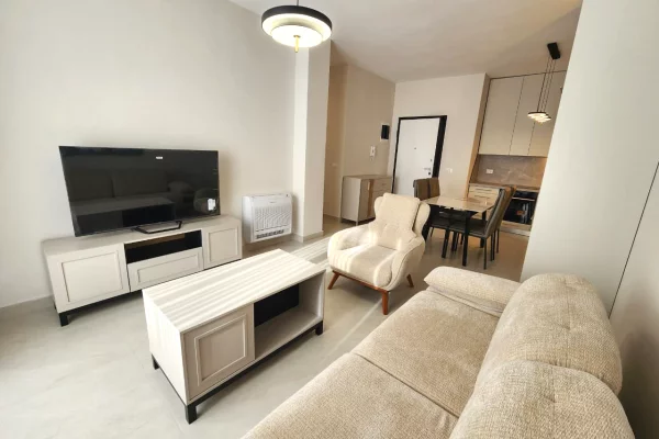 Shtepi me qera Apartament ne Tirane, 2+1, Mobilimi E mobiluar, Pagesa 1,100  Euro.