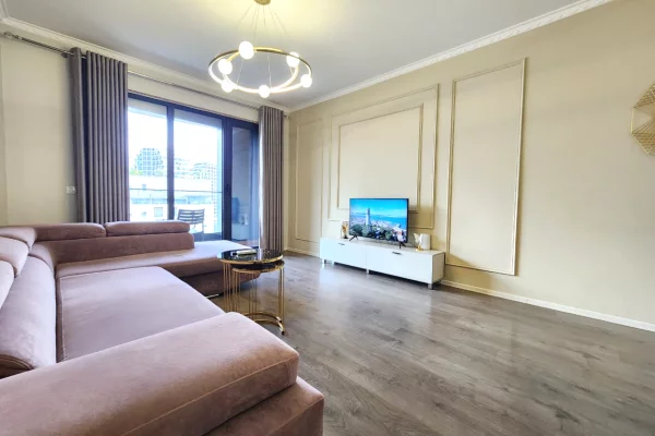 Shtepi me qera 2+1 ne Tirane - 1,300 Euro