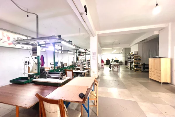 Business Property in Sale 1+1 in Tirana - 290,000 Euro