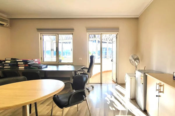 Shtepi me qera Apartament ne Tirane, 2+1, Mobilimi E mobiluar, Pagesa 1,200  Euro.