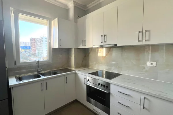 Shtepi me qera Apartament ne Tirane, 1+1, Mobilimi E mobiluar, Pagesa 430  Euro.