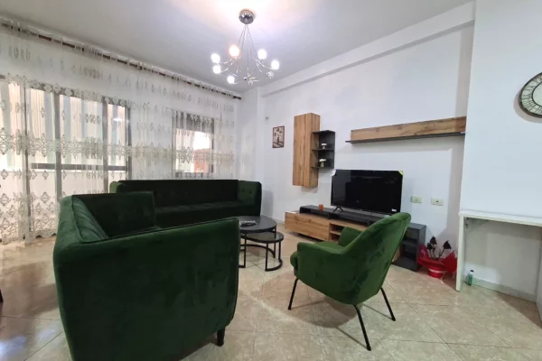 Shtepi me qera Apartament ne Tirane, 2+1, Mobilimi E mobiluar, Pagesa 69,000  Leke.