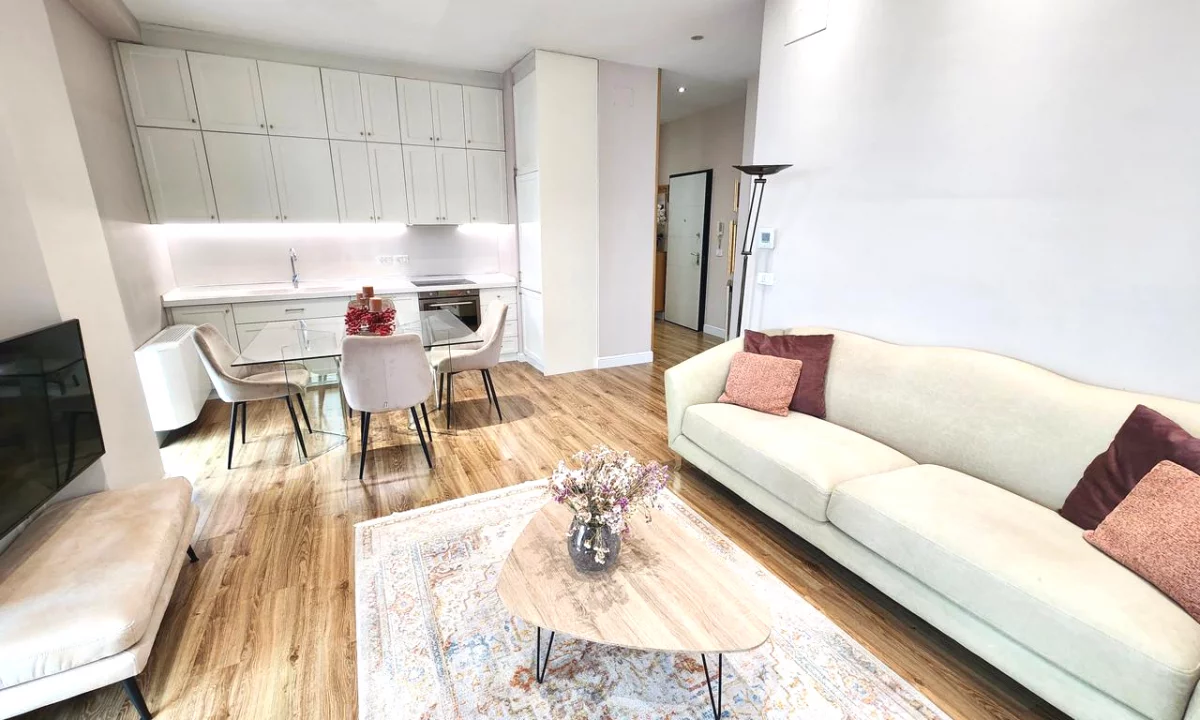 Apartment for rent in Tirana 2+1, Furnished