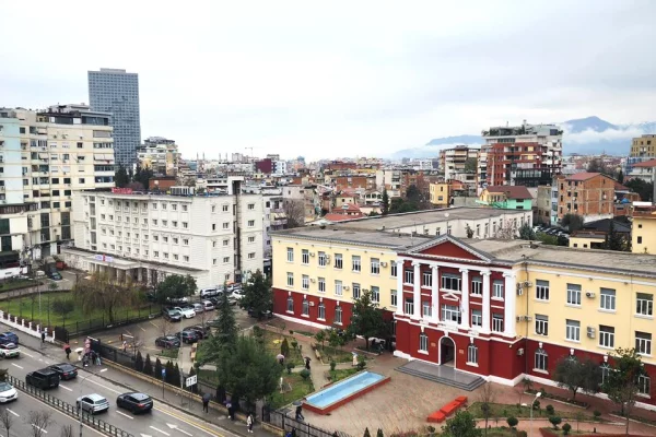 Apartment for rent in Tirana 2+1, Furnished