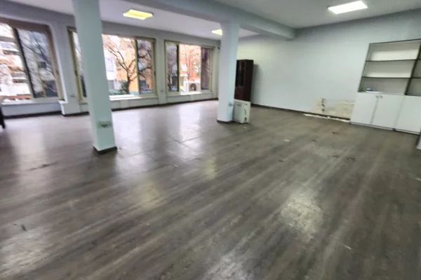 Jepet Zyre me Qira: (📍Bllok / Stadiumi Dinamo) ✨️Ambient Perfekt || 130m2 || Kt.2 VETEM PER 1500Euro/M