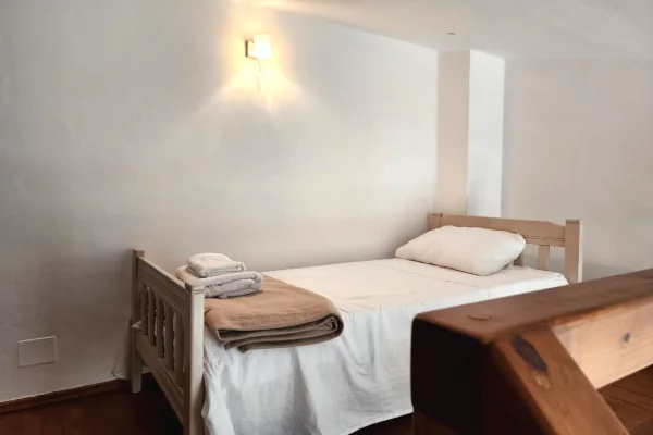 Duplex (casa a 2 piani) in vendita a Tirana 2+1, Arredato