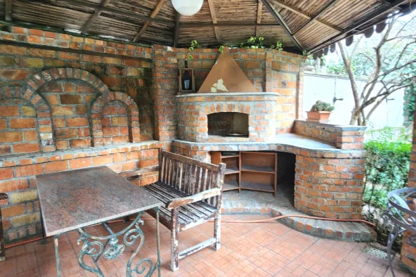 Appartamento in affitto a Tirana 3+1, Arredato