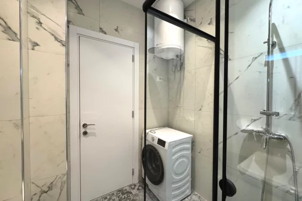 Appartamento in affitto a Tirana 1+1, Arredato