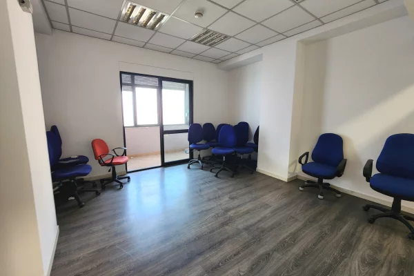 Supreme Office - Amb ideal per Zyre 📍 prb. Delijorgjit - Rr. e Kavajes -- 850m2 | k3, Pllt i Ri