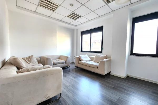 Business Property for Rent 3+1 in Tirana - 10,000 Euro