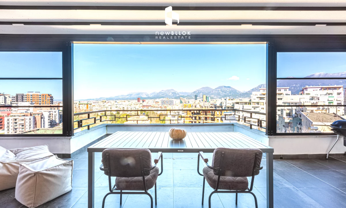 Shtepi ne shitje Apartament ne Tirane, 2+1, Mobilimi E mobiluar, Pagesa 282,000  Euro.