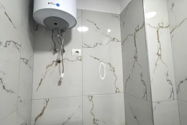 Shtepi me qera Apartament ne Tirane, 1+1, Mobilimi E mobiluar, Pagesa 55,000  Leke.