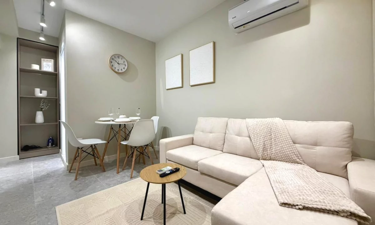 Shtepi ne shitje Apartament ne Tirane, 1+1, Mobilimi E mobiluar, Pagesa 200,000  Euro.