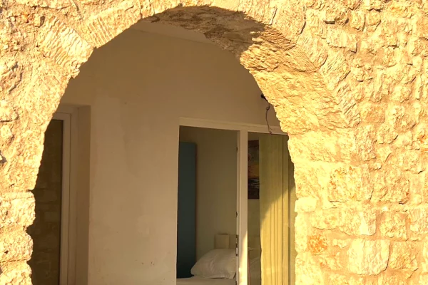 SHITET: 1+1+1 Verand + 1Post Parkimi📍Dhermi (Res. Sofo Duni) - 205,000€ - Sp.71m² - Orientim Jug🌞|| Pamje Spektakolare nga Deti 🌊 Vetem 300m Larg🏃🏻‍♂️