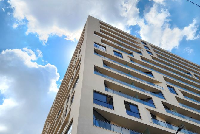 Ambjent biznesi ne shitje 1+1 ne Tirane - 697,000 Euro