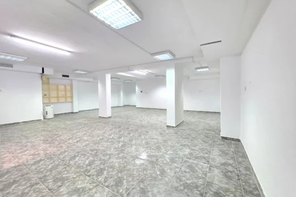 Ambient biznesi ne shitje 1+1 ne Tirane - 200,000 Euro