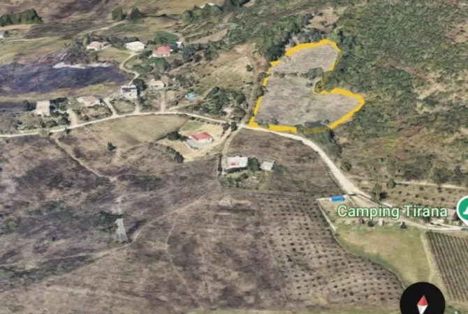 Truall ose Toke  ne Tirane - 540,000 Euro