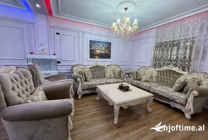 Shtepi me qera 2+1 ne Tirane - 400 Euro
