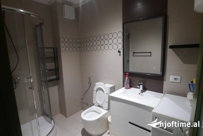 Shtepi me qera 2+1 ne Tirane - 500 Euro