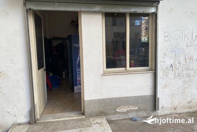Ambient biznesi ne shitje 1+1 ne Tirane - 31,000 Euro