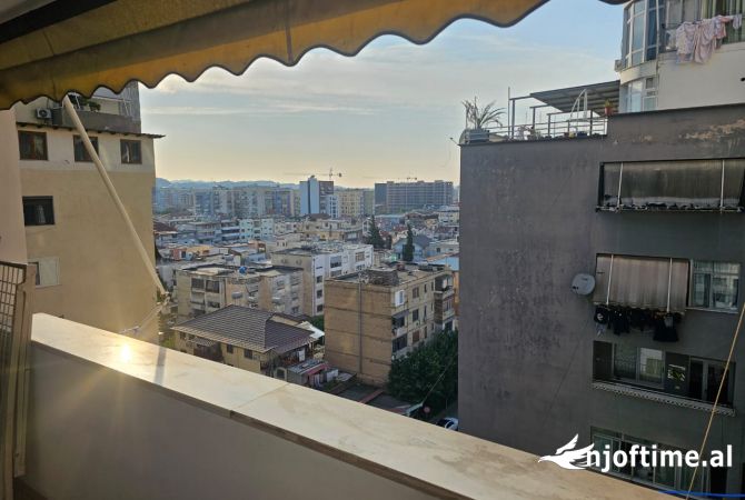 Shtepi me qera Apartament ne Tirane, 2+1, Mobilimi E mobiluar, Pagesa 500  Euro.