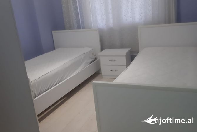 Shtepi me qera 3+1 ne Tirane - 650 Euro
