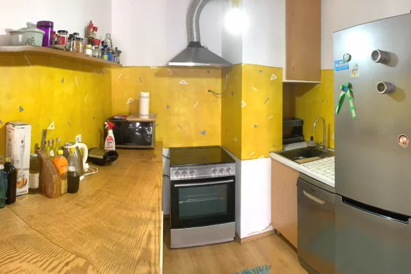 Shtepi me qera 2+1 ne Tirane - 25,000 Leke