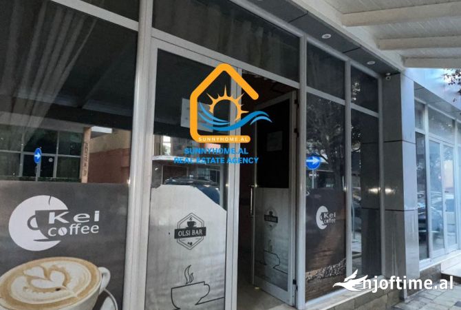 Ambjent biznesi me qera 3+1 ne Vlore - 450 Euro