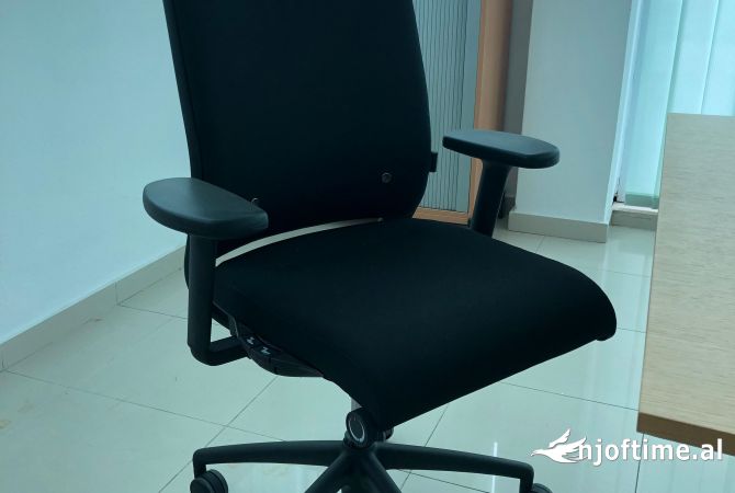 OKAZIONN MOBILJE GJERMANE ZYRE \ CALL CENTER 