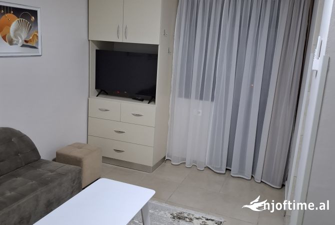 Casa in affitto Garsoniere a Tirana - 35,000 Leke
