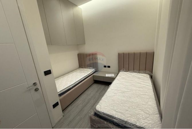 Shtepi me qera Apartament ne Tirane, 2+1, Mobilimi E mobiluar, Pagesa 400  Euro.