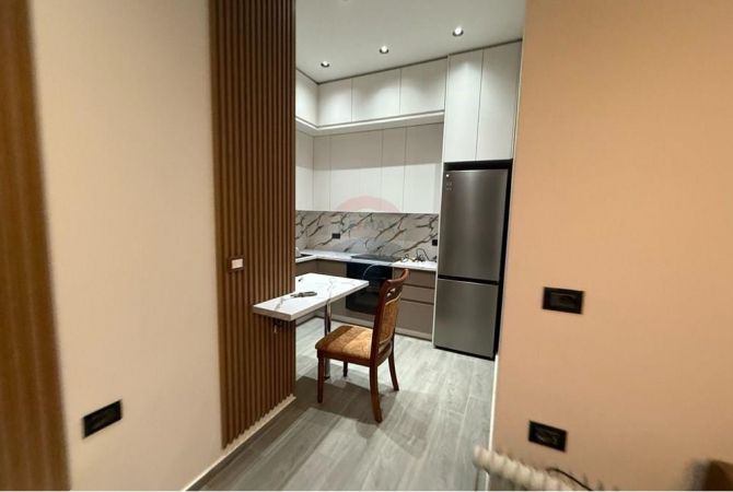 Shtepi me qera 2+1 ne Tirane - 400 Euro