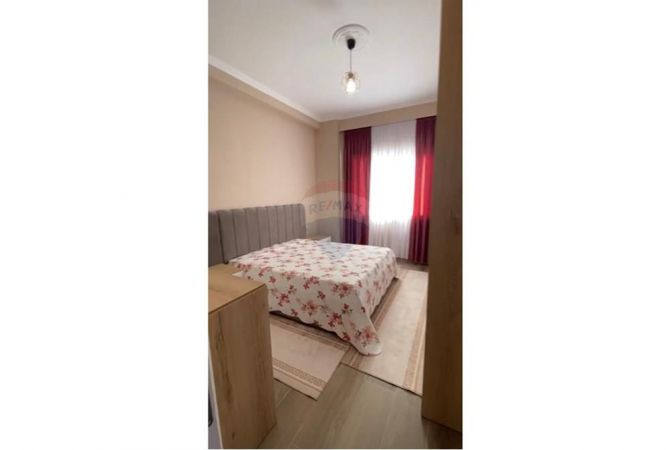 Shtepi me qera 1+1 ne Tirane - 400 Euro