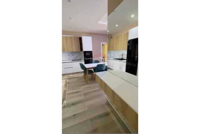 Shtepi me qera 1+1 ne Tirane - 400 Euro
