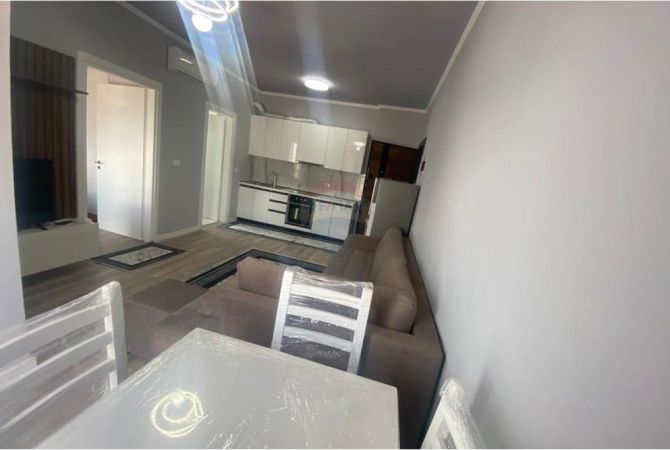 Shtepi me qera 1+1 ne Tirane - 500 Euro