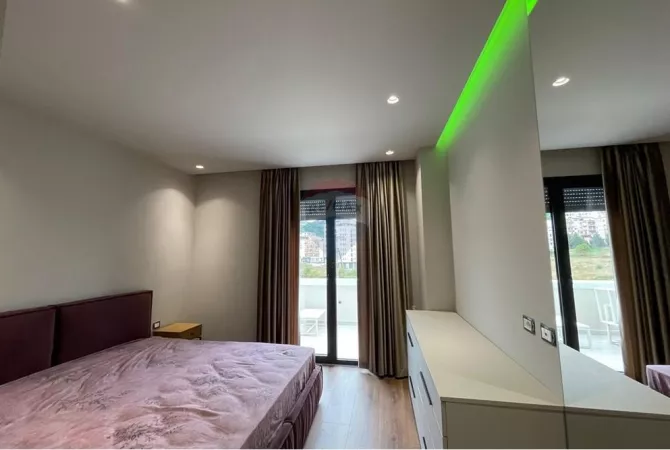 Shtepi me qera 1+1 ne Tirane - 800 Euro