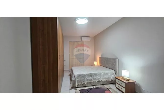 Shtepi me qera 2+1 ne Tirane - 650 Euro