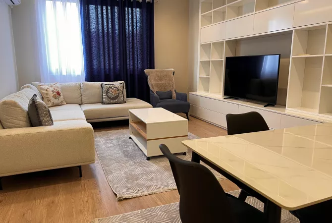 Shtepi me qera Apartament ne Tirane, 3+1, Mobilimi E mobiluar, Pagesa 100,000  Leke.