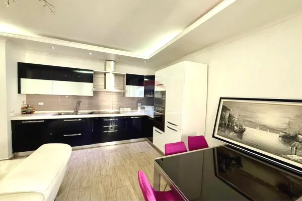 Casa in affitto 2+1 a Tirana - 700 Euro