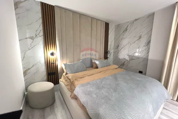 Shtepi me qera Apartament ne Tirane, 2+1, Mobilimi E mobiluar, Pagesa 2,000  Euro.