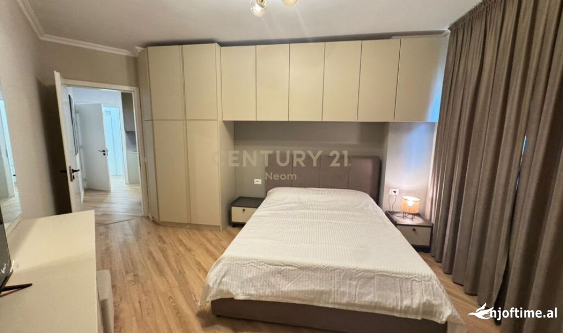 Shtepi me qera Apartament ne Tirane, 1+1, Mobilimi E mobiluar, Pagesa 700  Euro.