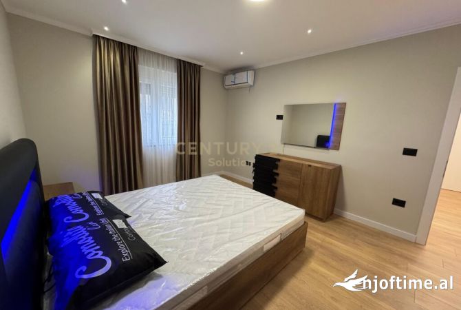 Shtepi me qera Apartament ne Tirane, 2+1, Mobilimi E mobiluar, Pagesa 600  Euro.
