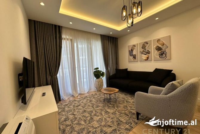 Shtepi me qera Apartament ne Tirane, 1+1, Mobilimi E mobiluar, Pagesa 750  Euro.