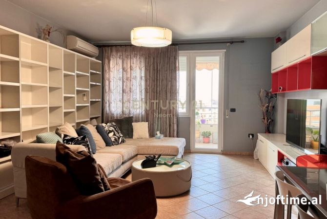 Shtepi me qera 2+1 ne Tirane - 800 Euro