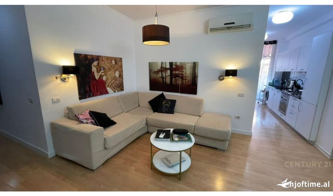 Shtepi me qera Apartament ne Tirane, 1+1, Mobilimi E mobiluar, Pagesa 600  Euro.