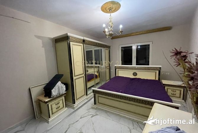 Shtepi me qera 2+1 ne Tirane - 500 Euro