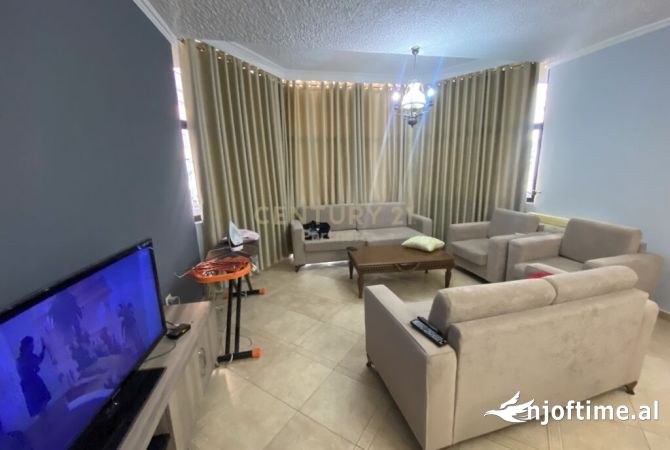 Shtepi me qera 3+1 ne Tirane - 850 Euro