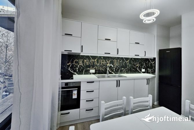 Shtepi me qera 1+1 ne Tirane - 650 Euro