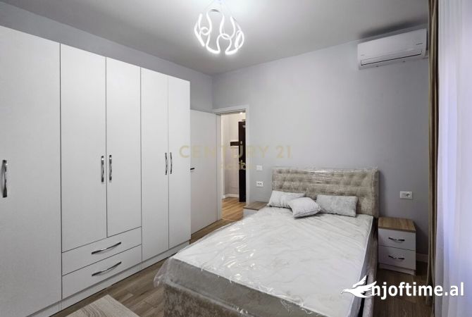 Shtepi me qera Apartament ne Tirane, 1+1, Mobilimi E mobiluar, Pagesa 650  Euro.