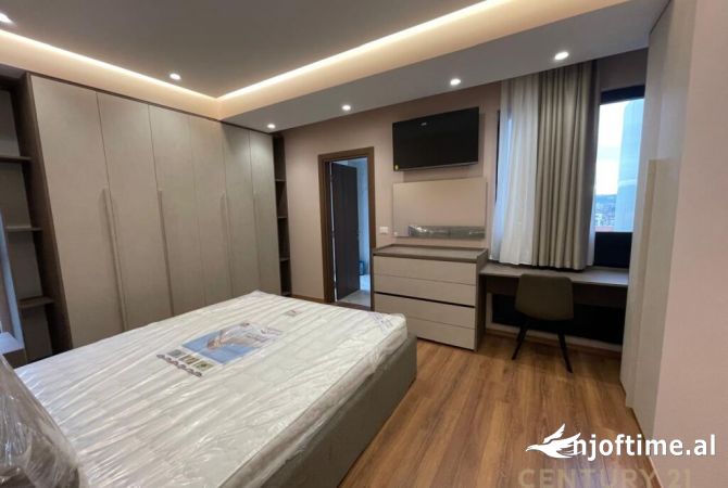 Shtepi me qera 2+1 ne Tirane - 830 Euro